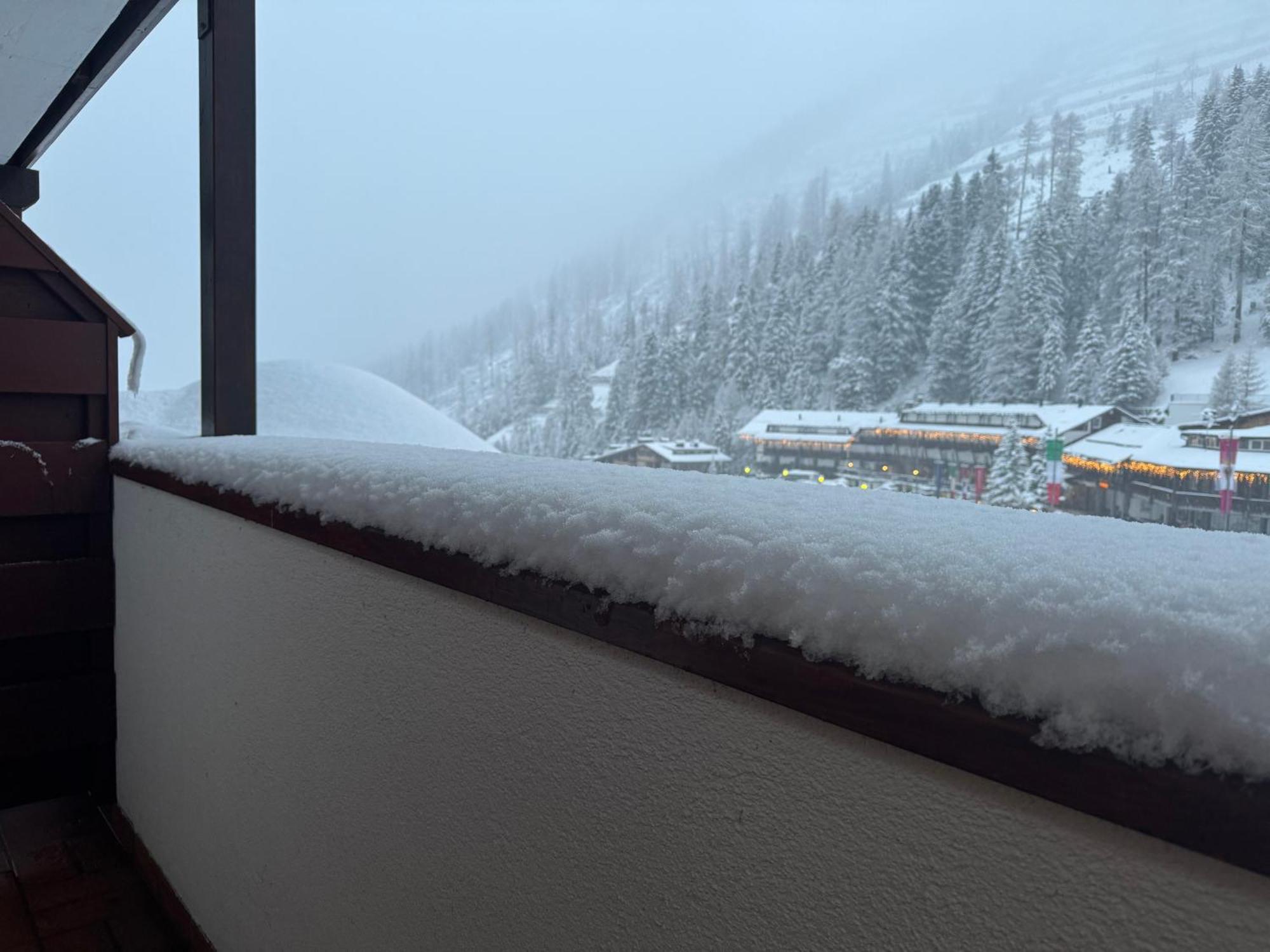 Ski Lodge Pampeago Teser im Fleimtal Exterior foto
