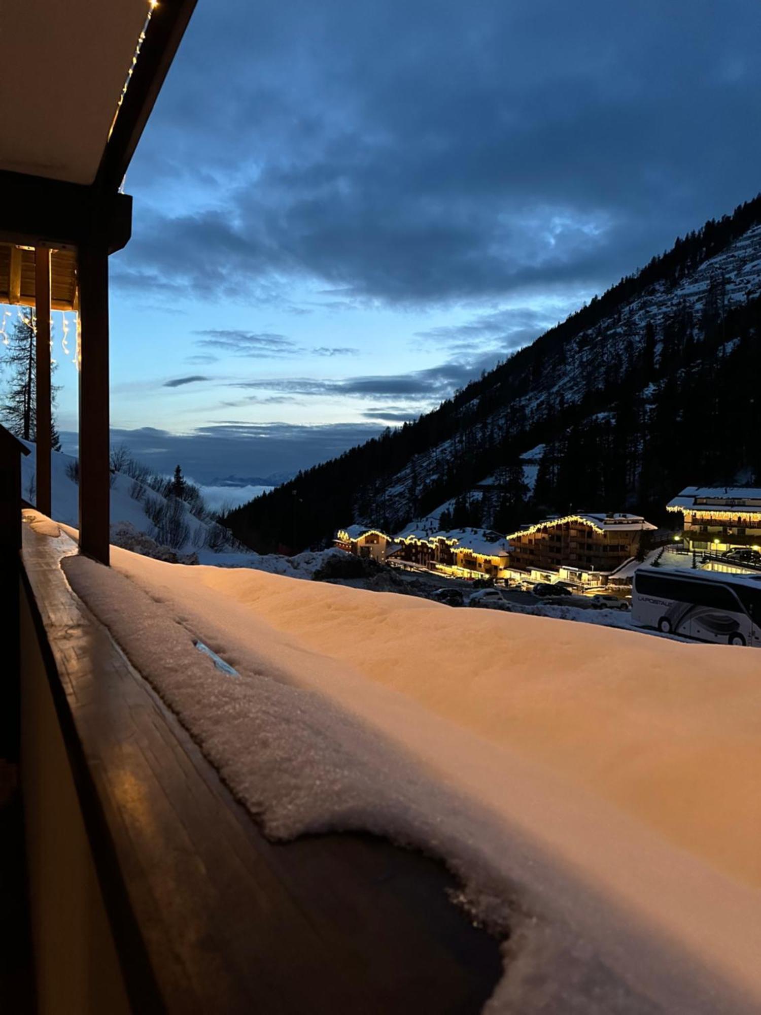 Ski Lodge Pampeago Teser im Fleimtal Exterior foto