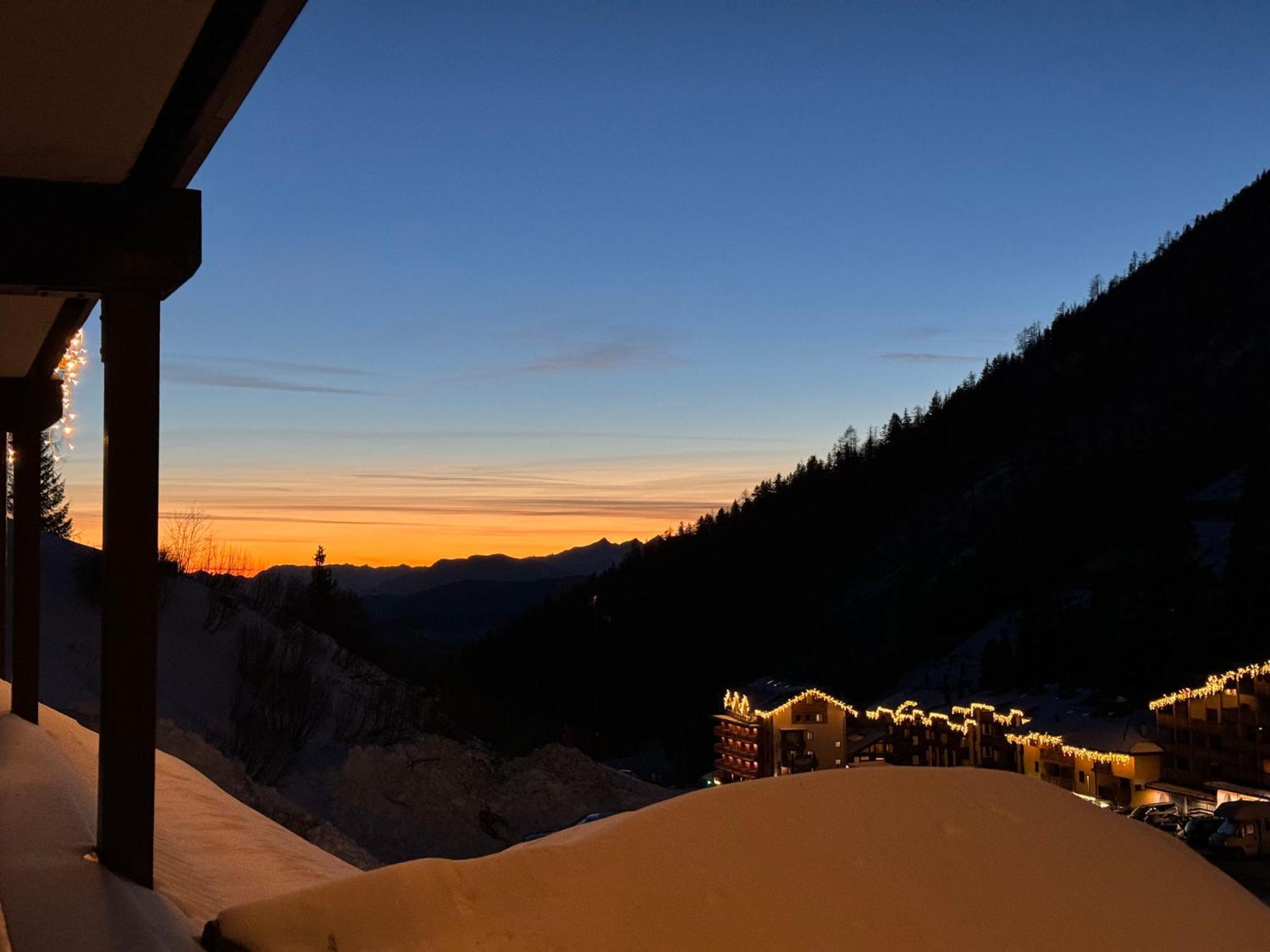 Ski Lodge Pampeago Teser im Fleimtal Exterior foto