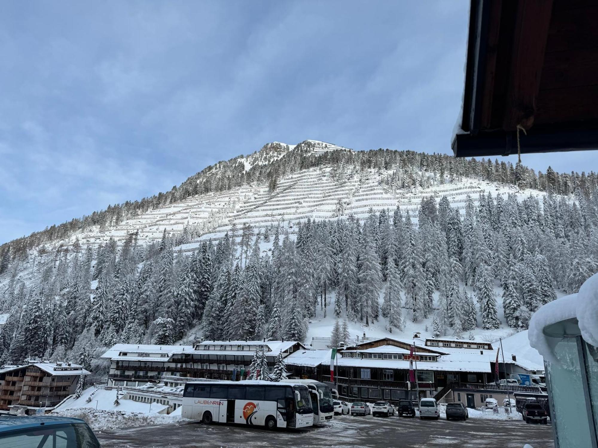 Ski Lodge Pampeago Teser im Fleimtal Exterior foto