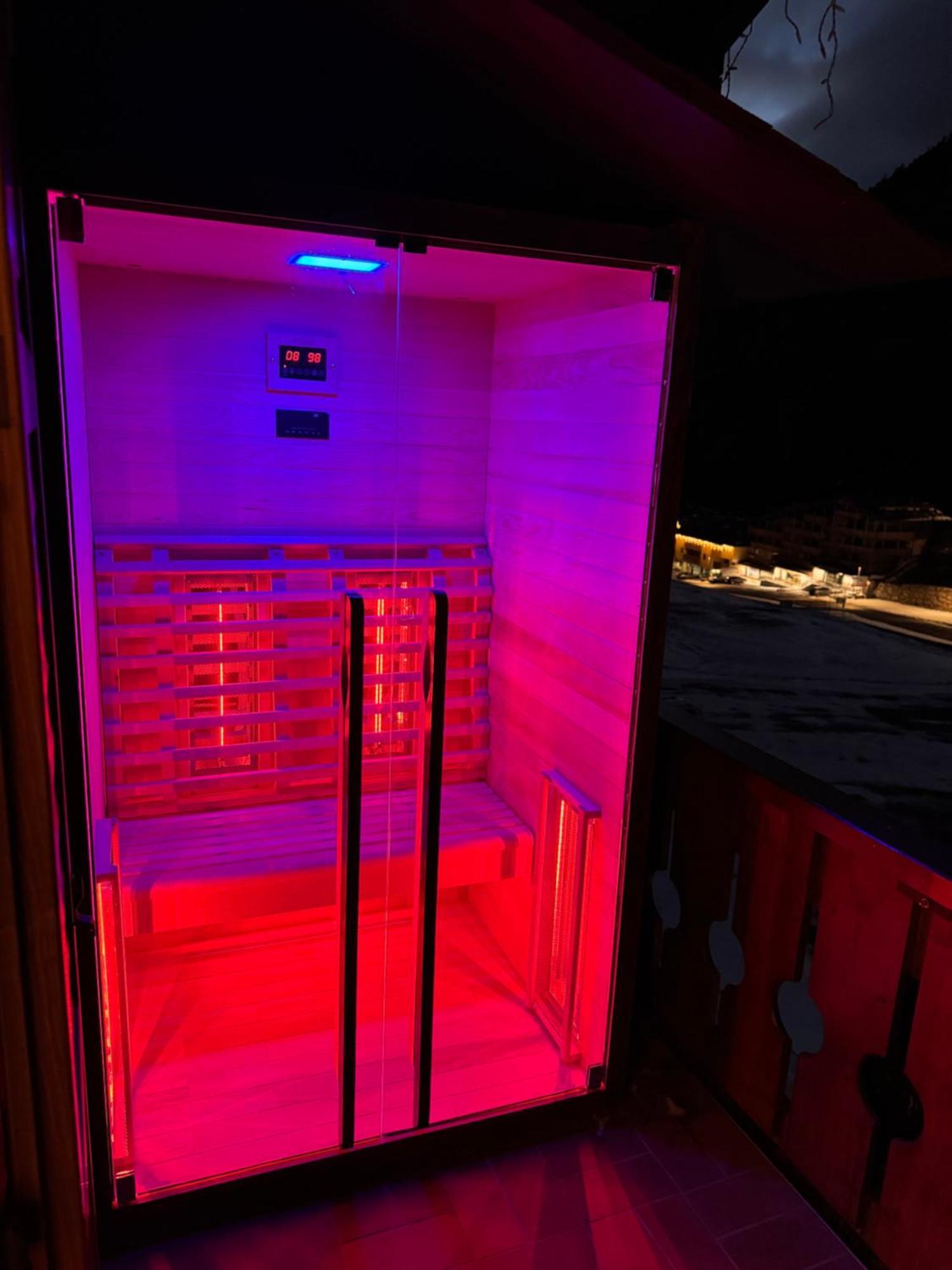 Ski Lodge Pampeago Teser im Fleimtal Exterior foto